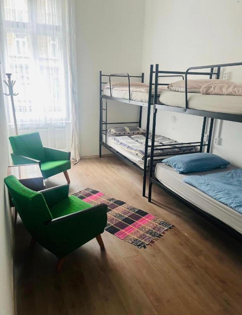 Ejjeli Majom Hostel بودابست المظهر الخارجي الصورة